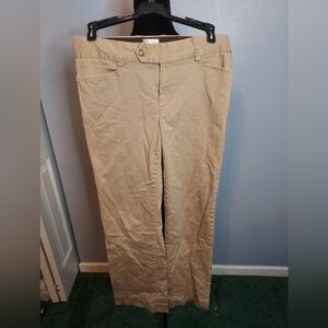 Old Navy Stretch Low Waist Khaki Size 6 Jeans